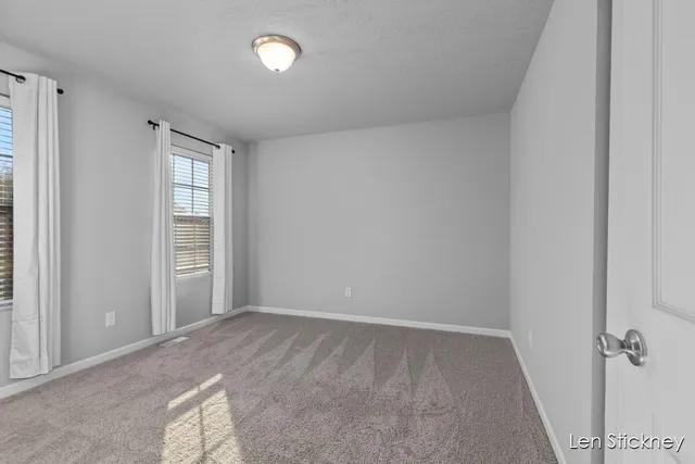 $309,900 | 33610 Pinedale Lane, Gobles, MI 49055