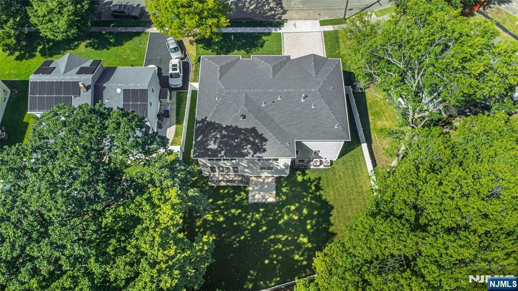778 Wynetta Place Paramus, NJ 07652 - Photo 42 of 44 Gallery Image 42