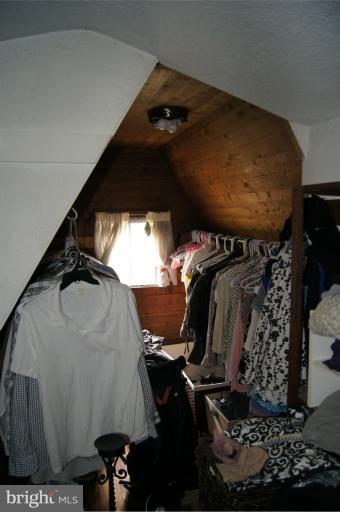 719 Anneslie Road Baltimore, MD 21212 - Photo 23 of 30 Walk in cedar closet in 2nd bedroom
