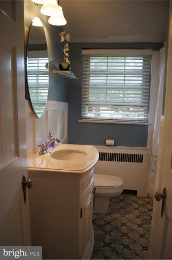 719 Anneslie Road Baltimore, MD 21212 - Photo 25 of 30 Another view of full, renovated second level bath