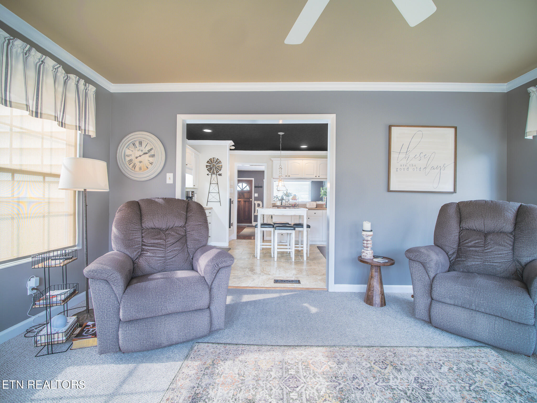 143 Shady Road Oliver Springs, TN 37840 - Photo 29 of 57 Sunroom