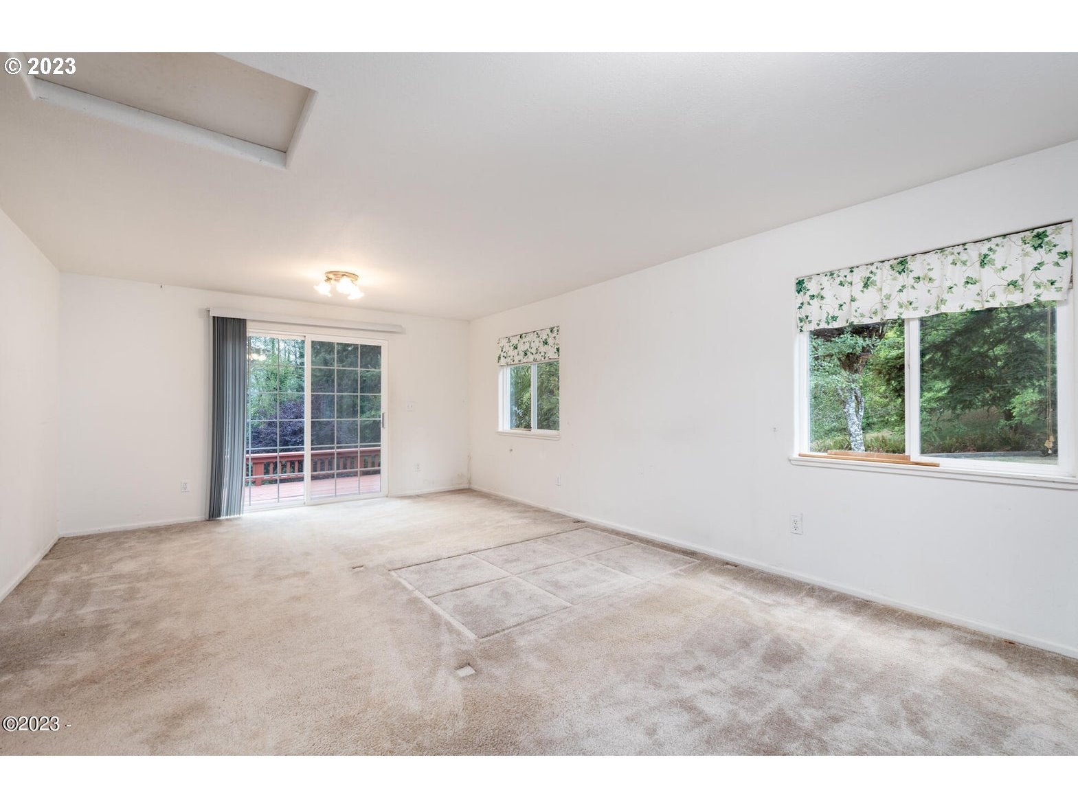 488 South Bay Road Toledo, OR 97391 - Photo 14 of 29 Gallery Image 14