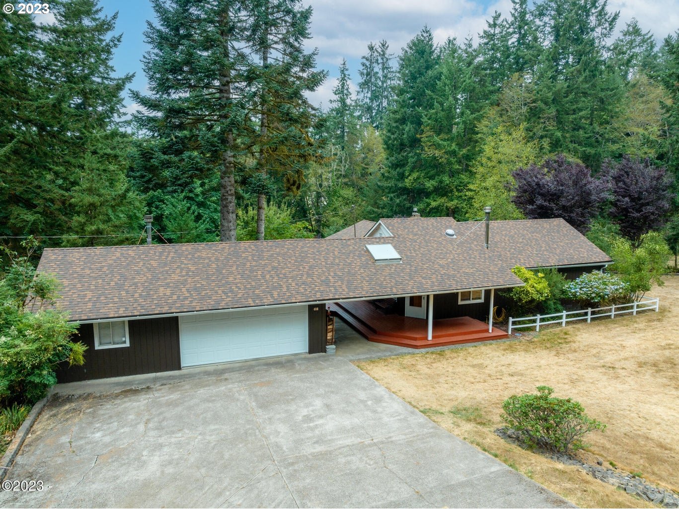 488 South Bay Road Toledo, OR 97391 - Photo 2 of 29 Gallery Image 2