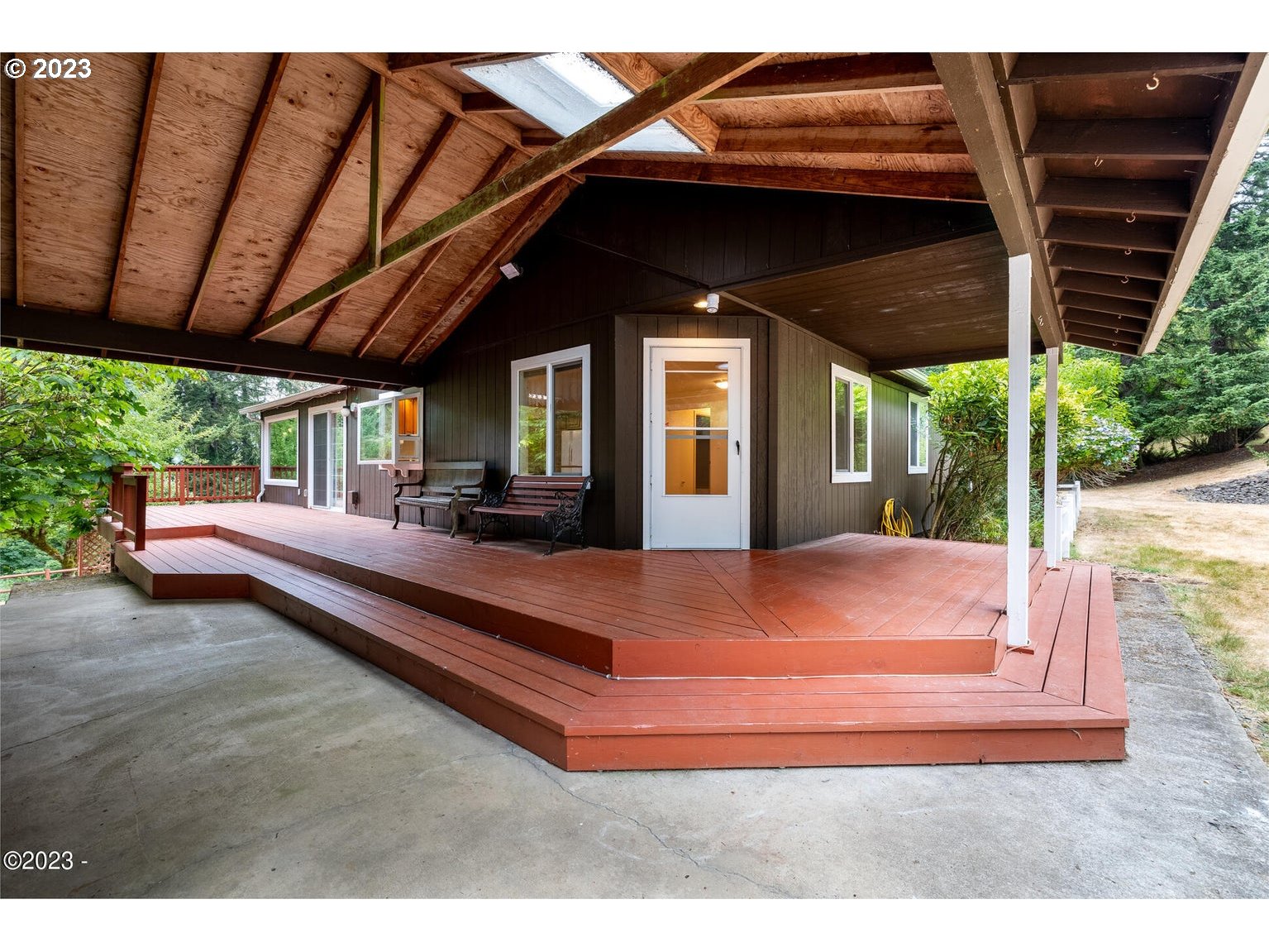 488 South Bay Road Toledo, OR 97391 - Photo 3 of 29 Gallery Image 3