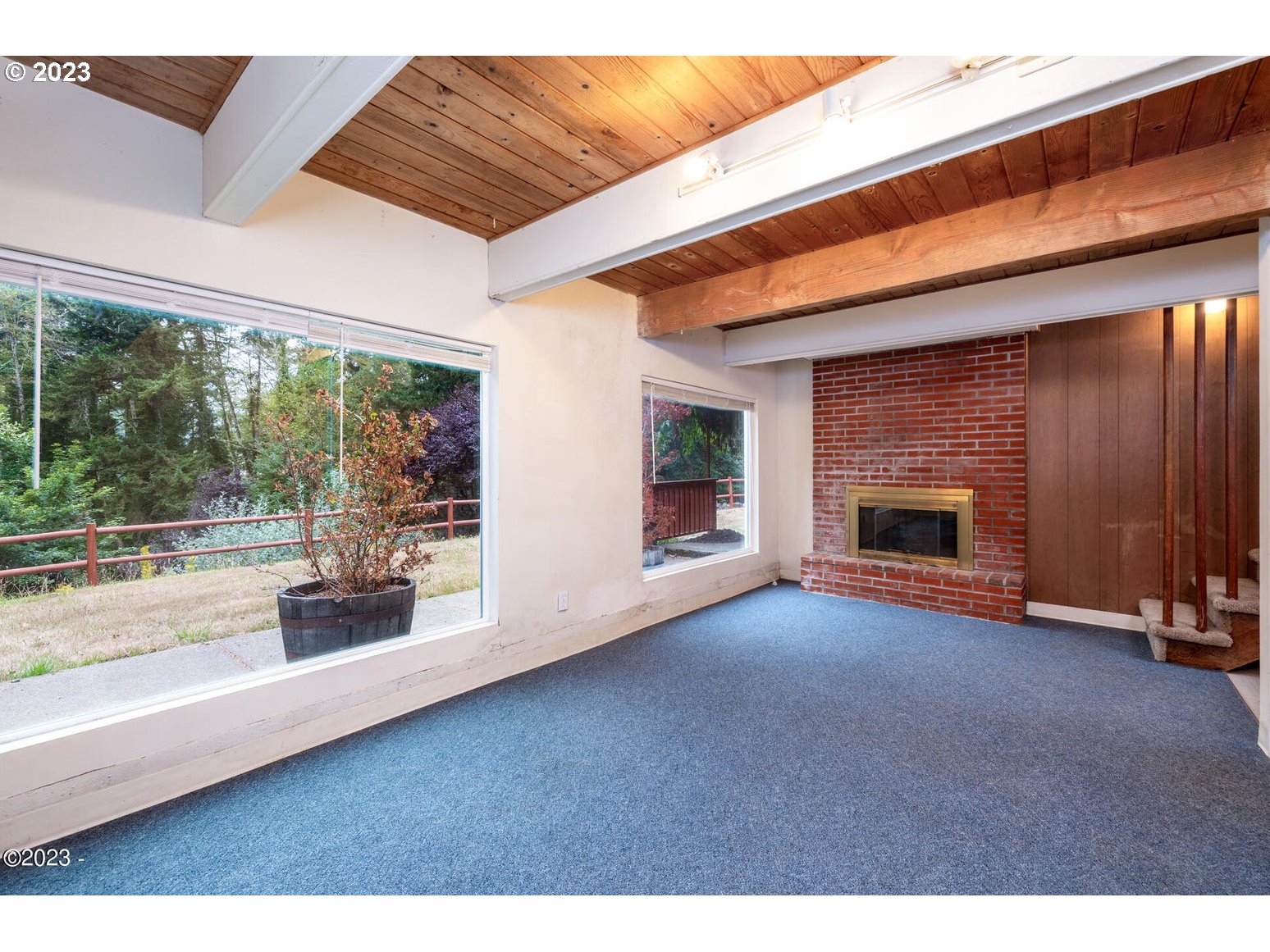 488 South Bay Road Toledo, OR 97391 - Photo 4 of 29 Gallery Image 4