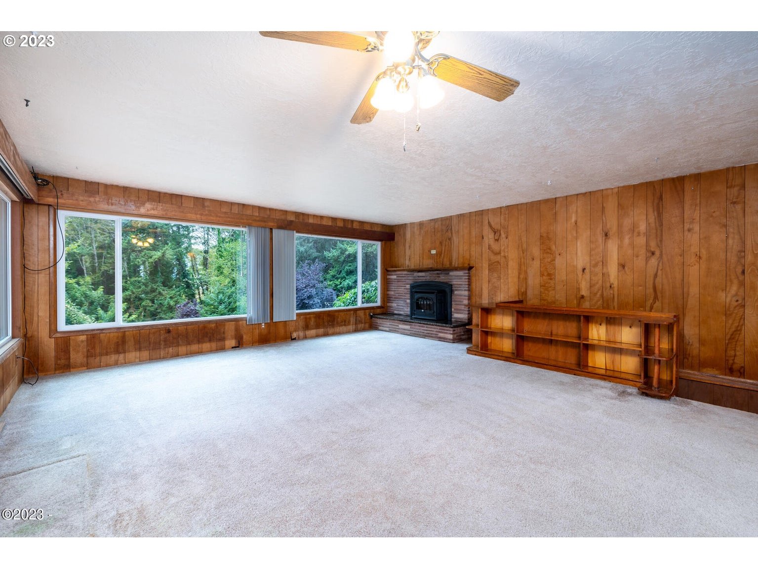 488 South Bay Road Toledo, OR 97391 - Photo 9 of 29 Gallery Image 9