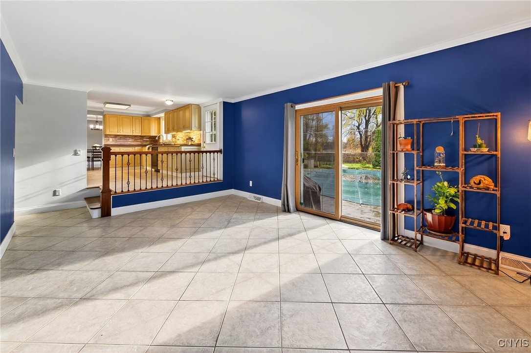 7949 Boxford Road Clay, NY 13041 - Photo 14 of 50