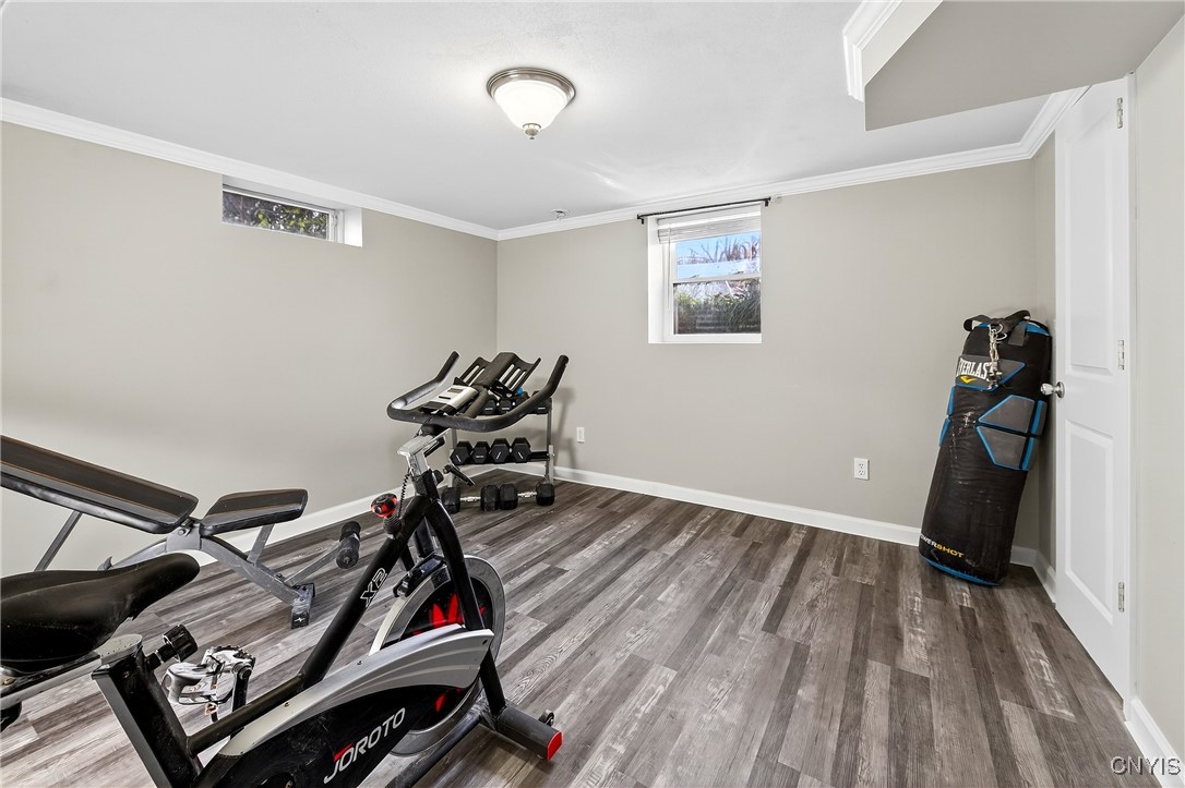 7949 Boxford Road Clay, NY 13041 - Photo 33 of 50 Bedroom in lower level with egress