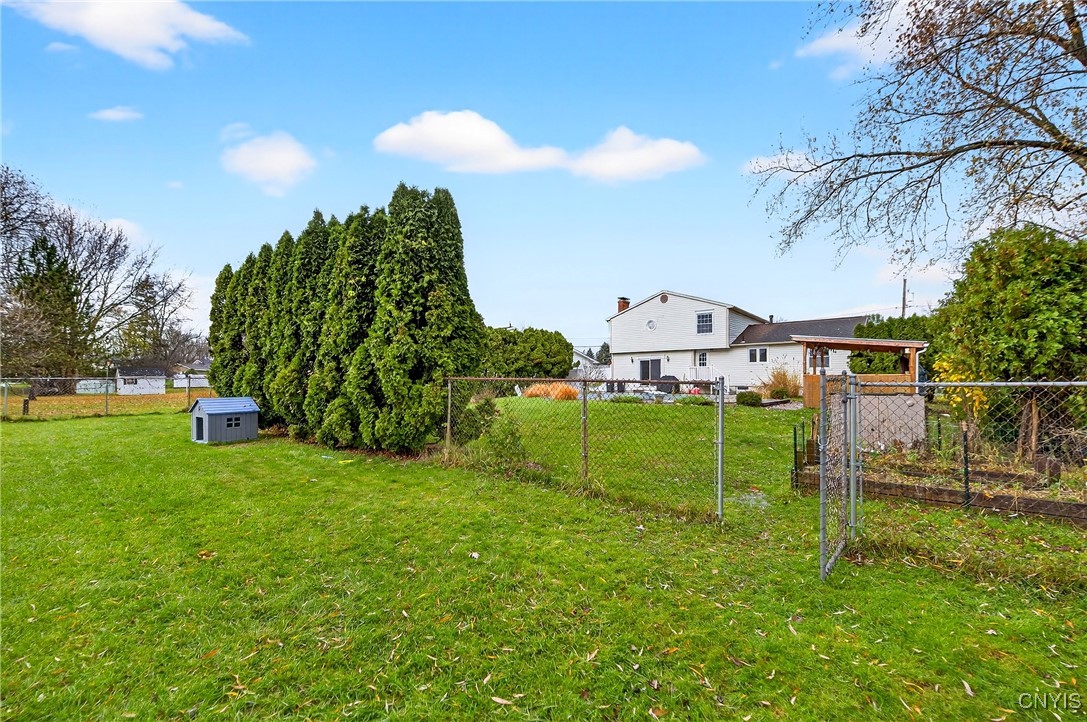 7949 Boxford Road Clay, NY 13041 - Photo 47 of 50 Extra fenced area out back
