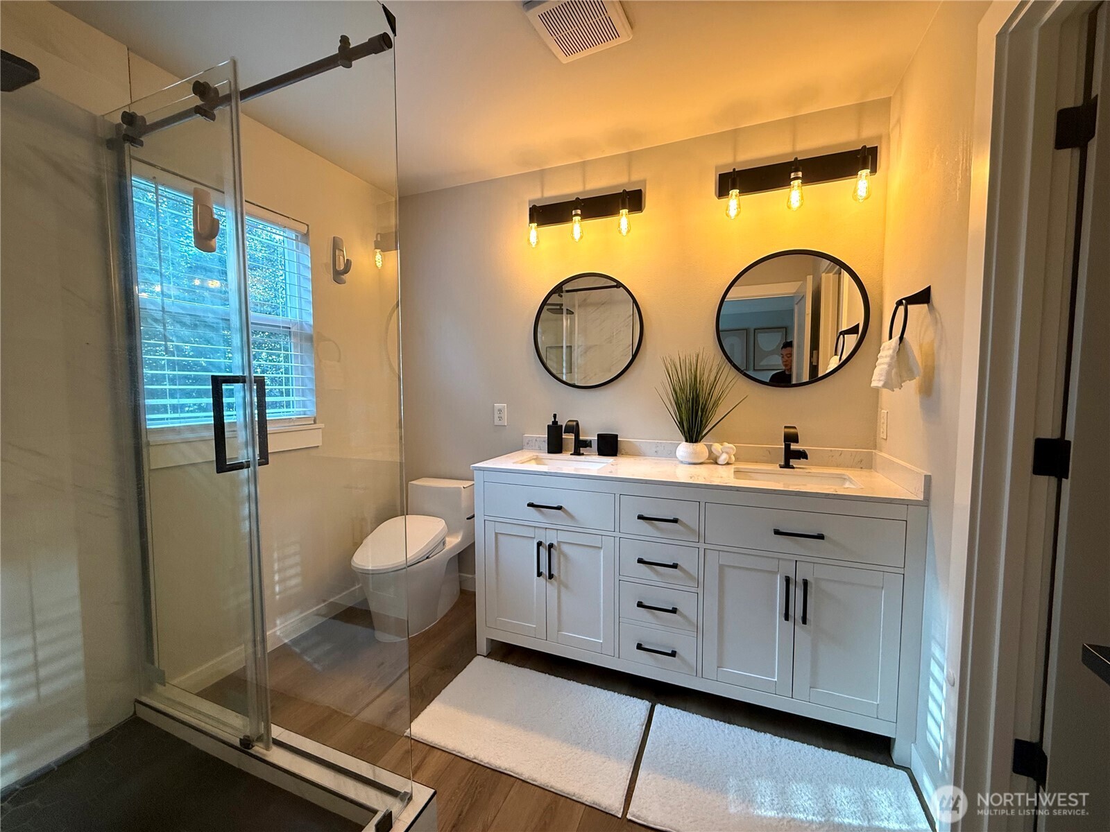 5007 Lake Place South, Unit D27 Renton, WA 98055 - Photo 17 of 36