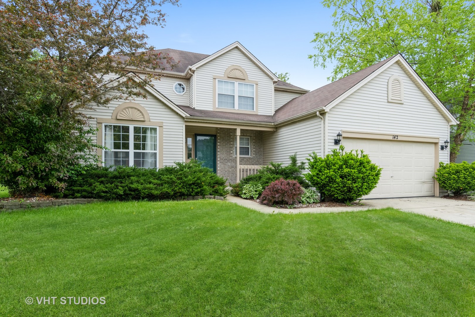 142 Wedgeport Circle Romeoville, IL 60446 - Photo 1 of 10