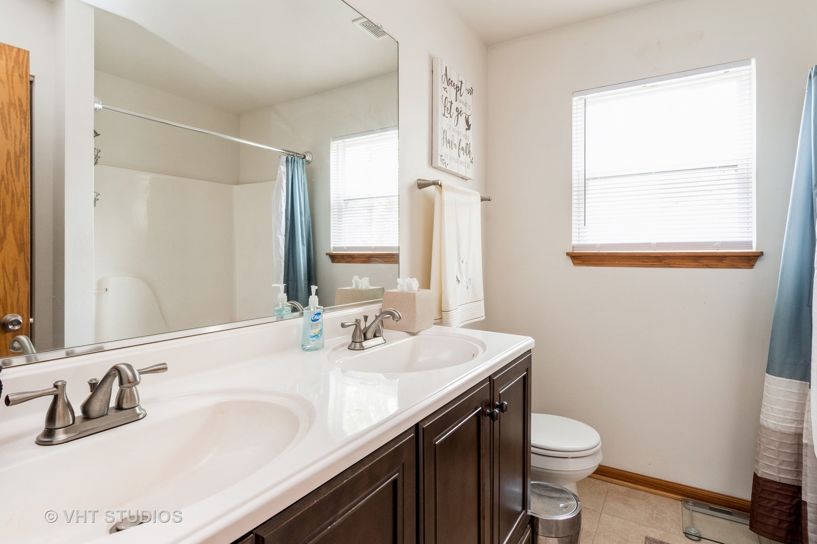 142 Wedgeport Circle Romeoville, IL 60446 - Photo 4 of 10