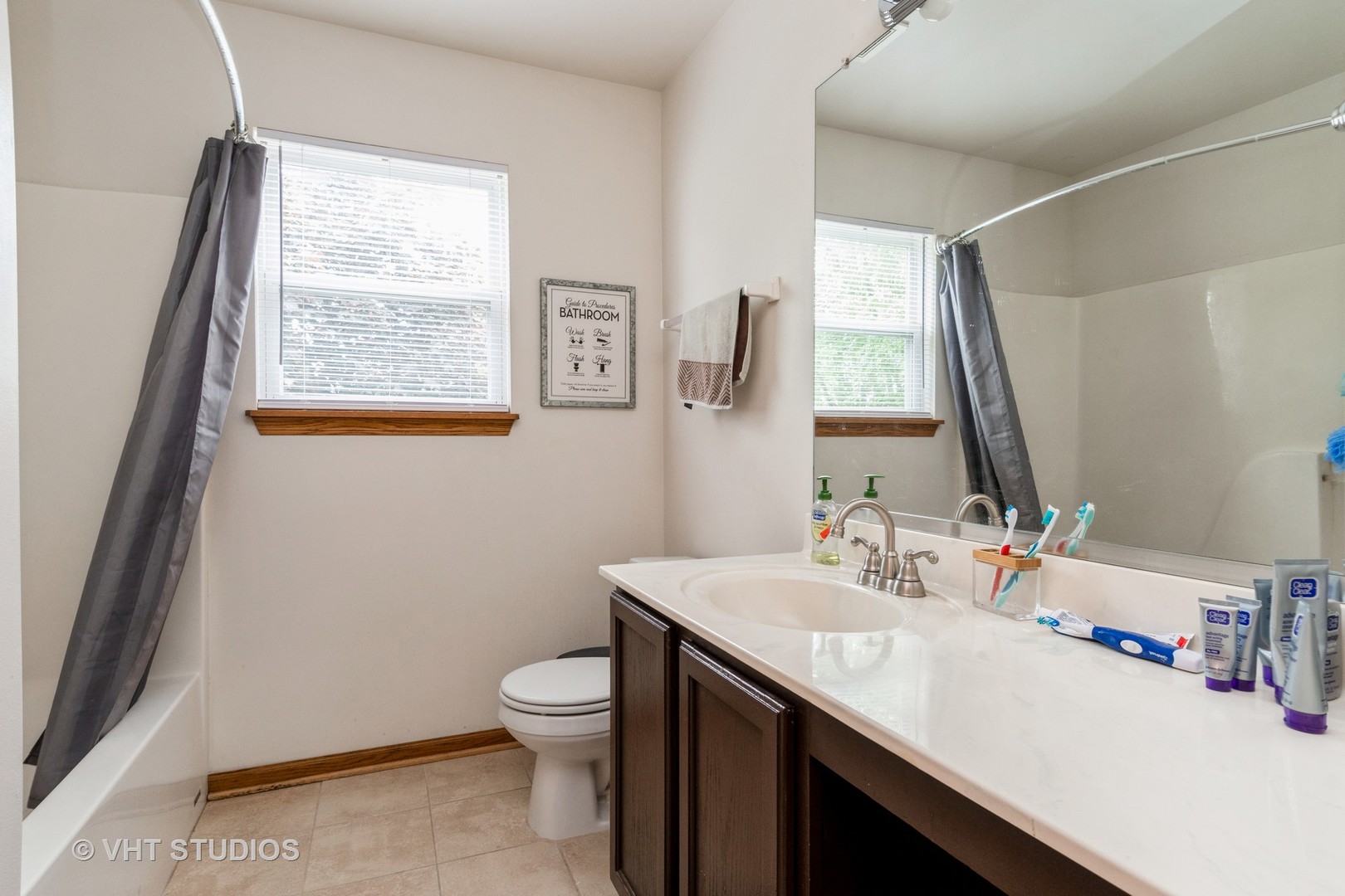 142 Wedgeport Circle Romeoville, IL 60446 - Photo 5 of 10