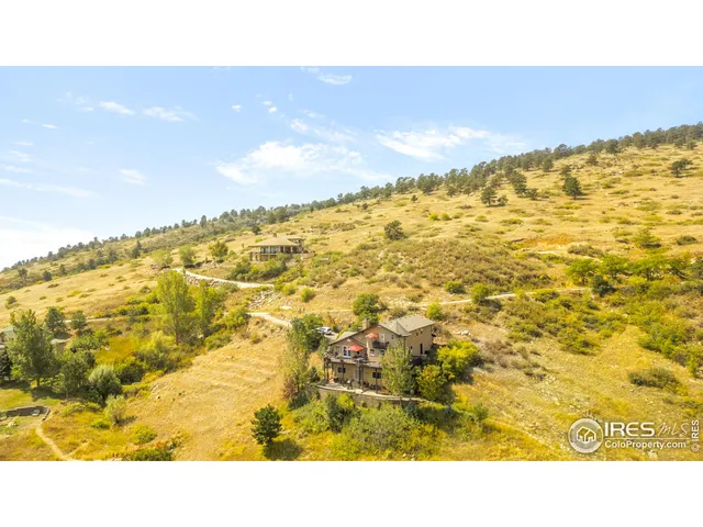 $1,200,000 | 11730 Pointe View Drive, Longmont, CO 80503
