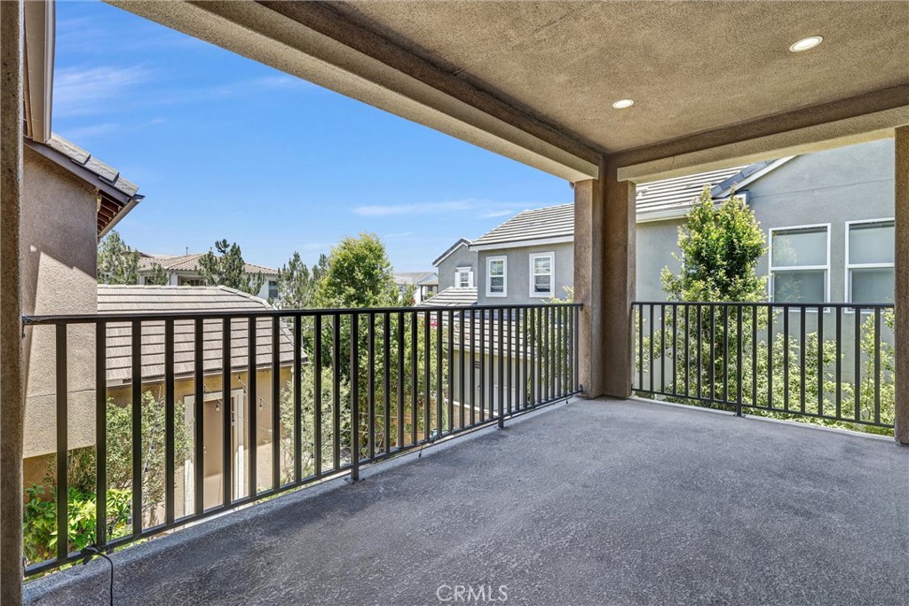 119 Patton Way Tustin, CA 92782 - Photo 33 of 58