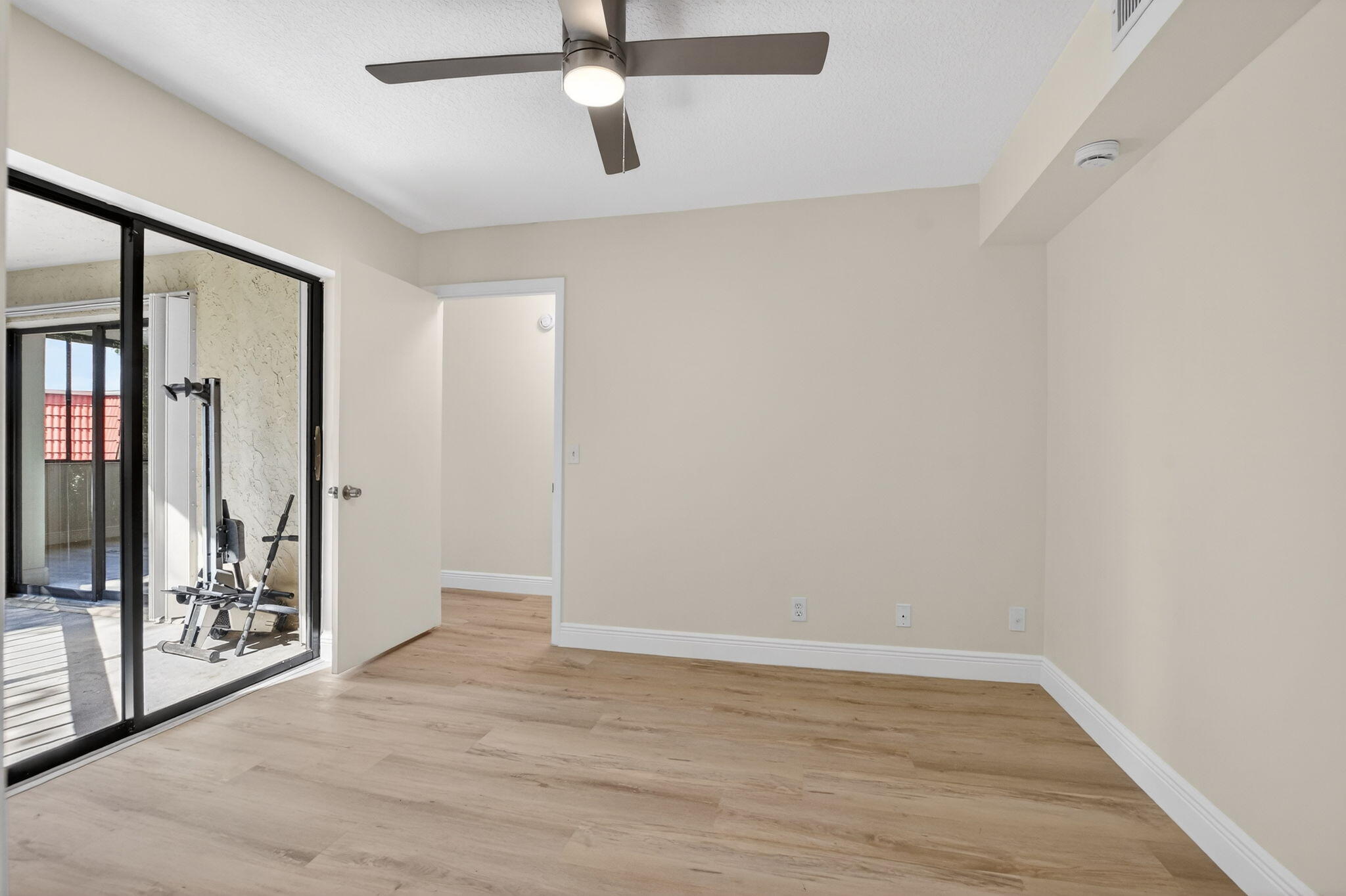 22958 Oxford Place, Unit D Boca Raton, FL 33433 - Photo 34 of 54 29-web-or-mls-DSC_6218