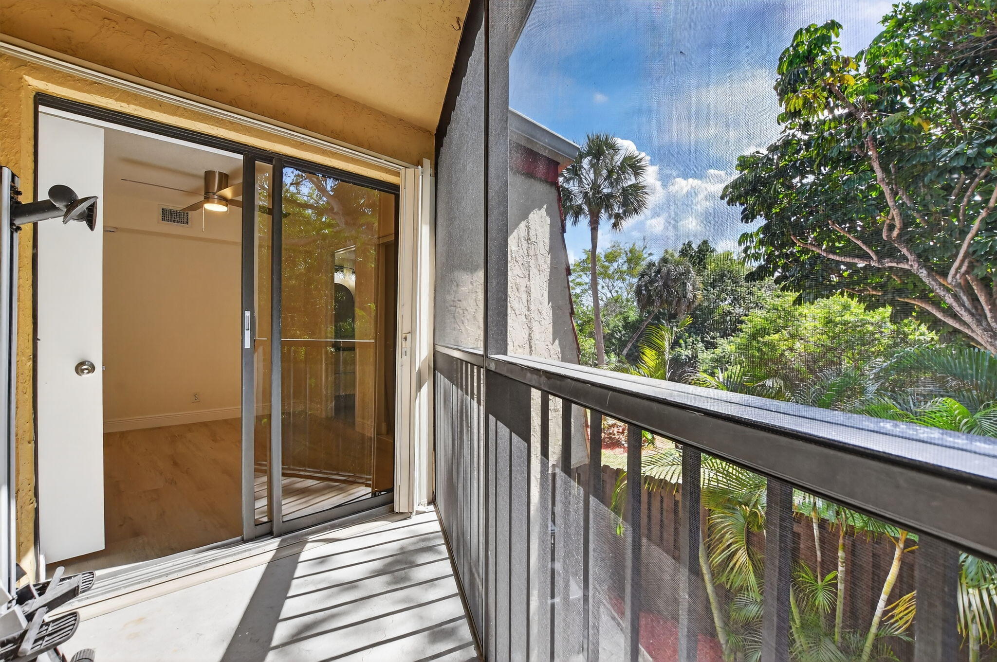 22958 Oxford Place, Unit D Boca Raton, FL 33433 - Photo 41 of 54 34-web-or-mls-DSC_6244