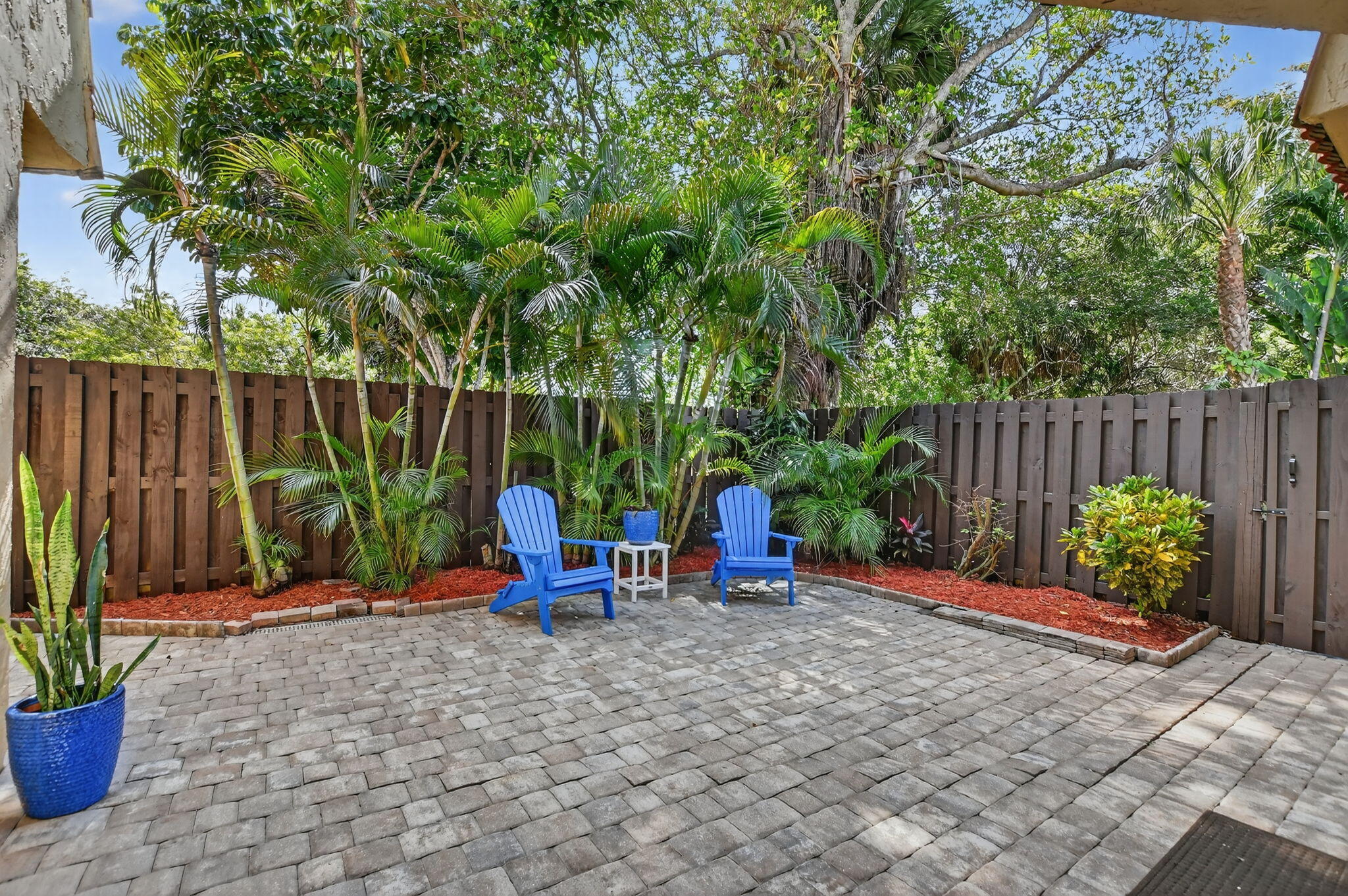 22958 Oxford Place, Unit D Boca Raton, FL 33433 - Photo 5 of 54 4-web-or-mls-DSC_6253