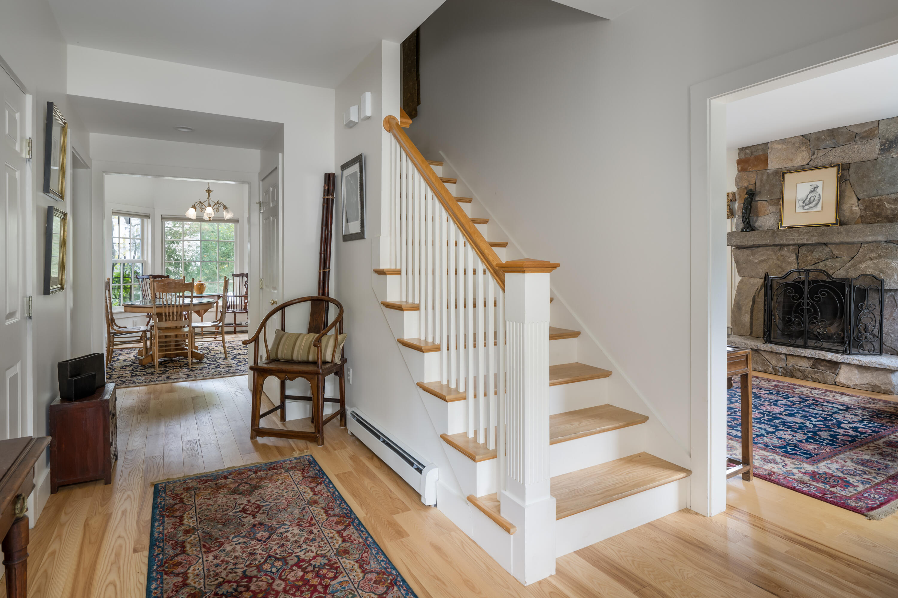 26 Circuit Road Cape Neddick, ME 03902 - Photo 4 of 20 Front Entry
