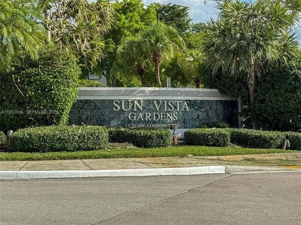 $1,850 | 5672 Rock Island Road, Unit 271, Tamarac, FL 33319