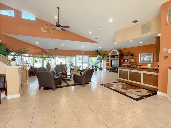 $1,850 | 5672 Rock Island Road, Unit 271, Tamarac, FL 33319