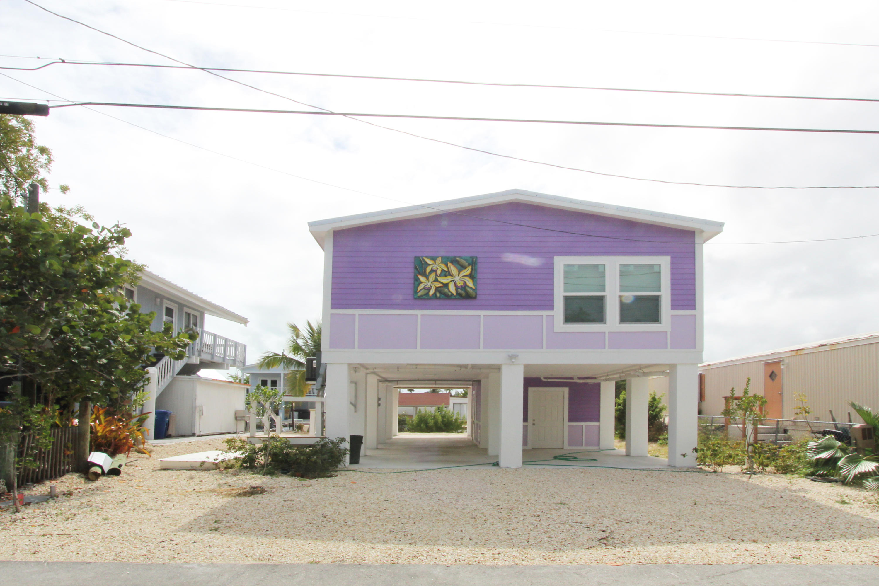 26 Osprey Road Key Largo, FL 33037 - Photo 1 of 27 Front of House 1