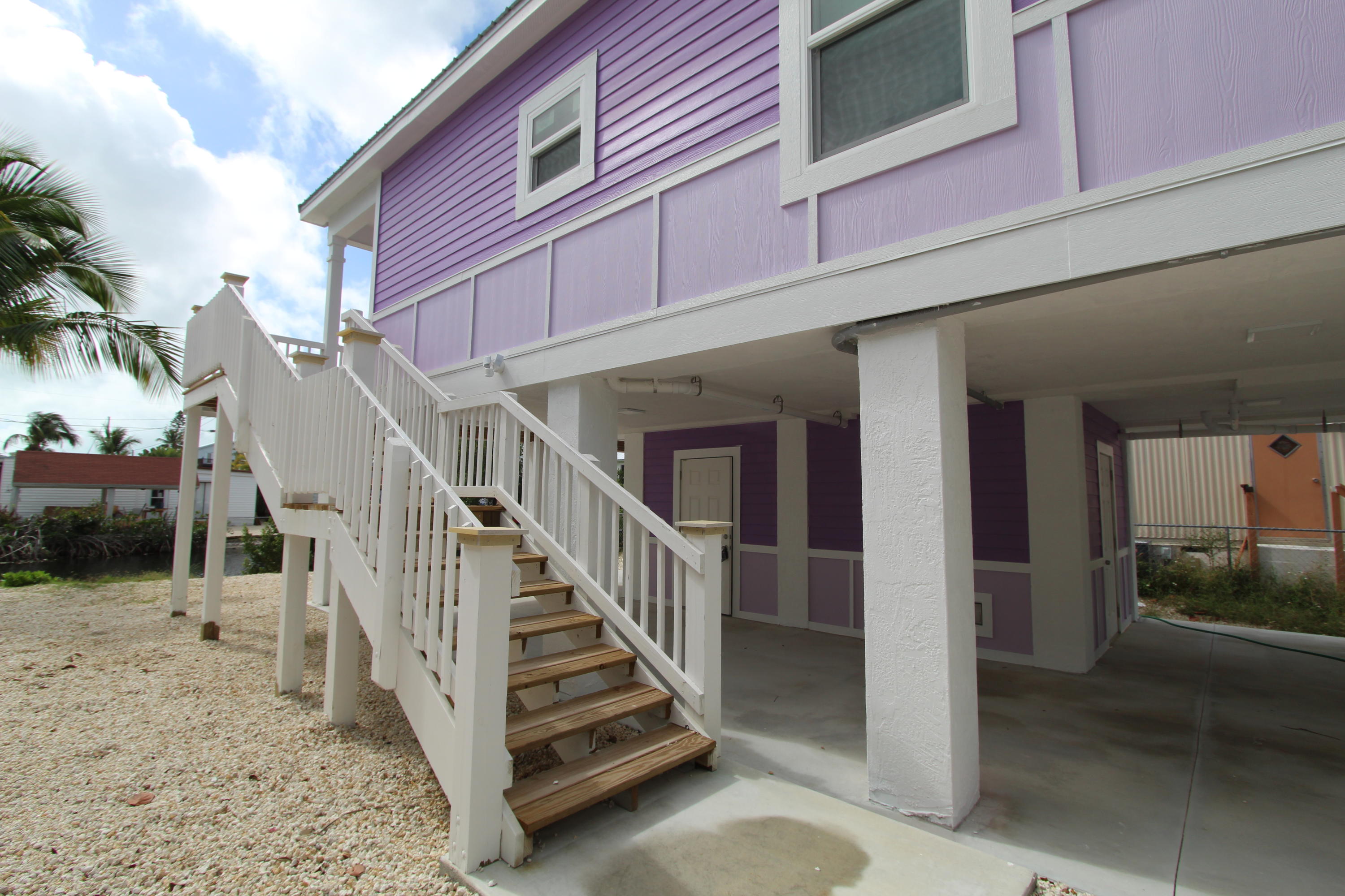26 Osprey Road Key Largo, FL 33037 - Photo 12 of 27 Entry to Home