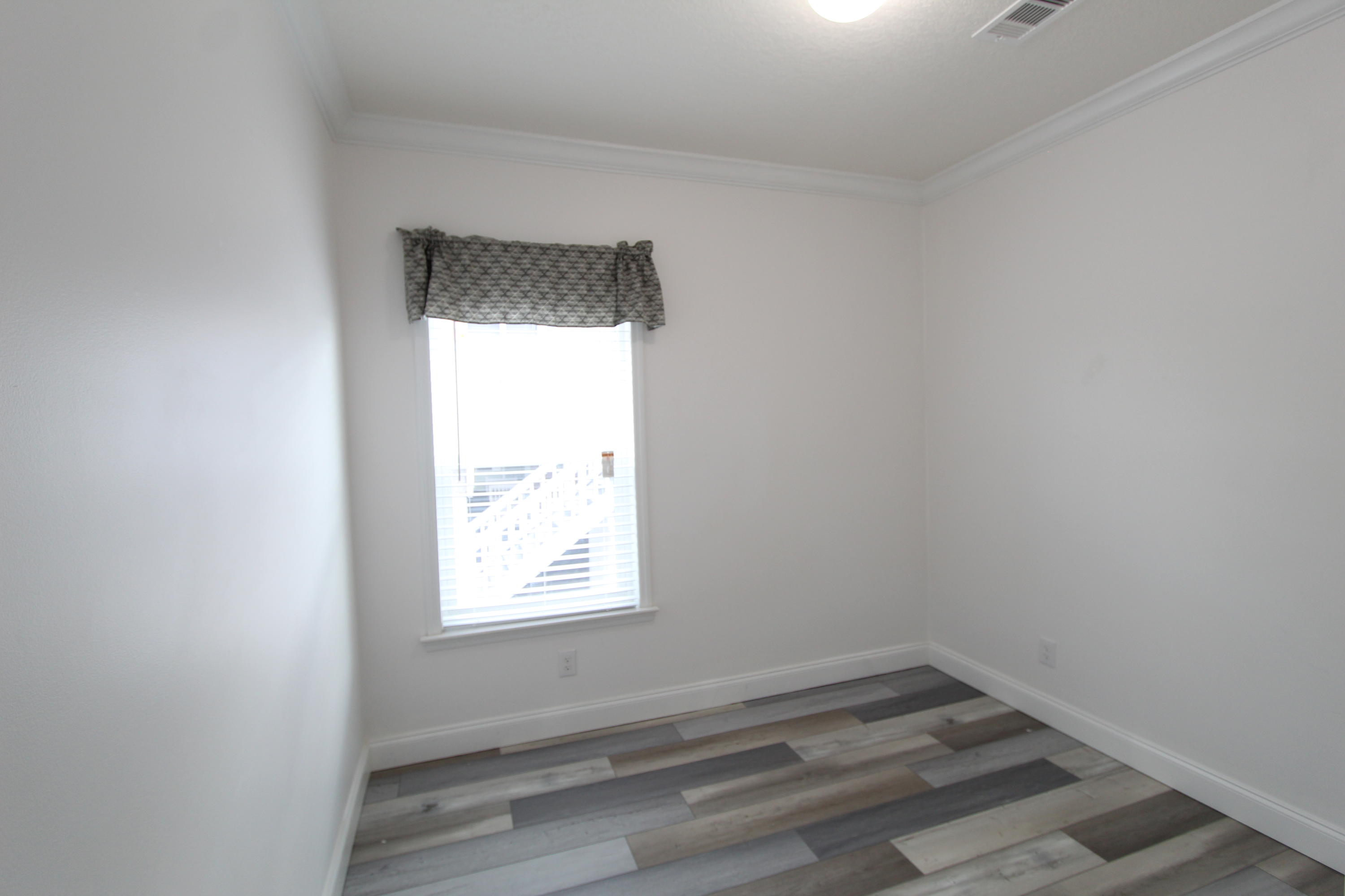 26 Osprey Road Key Largo, FL 33037 - Photo 20 of 27 Guest Room