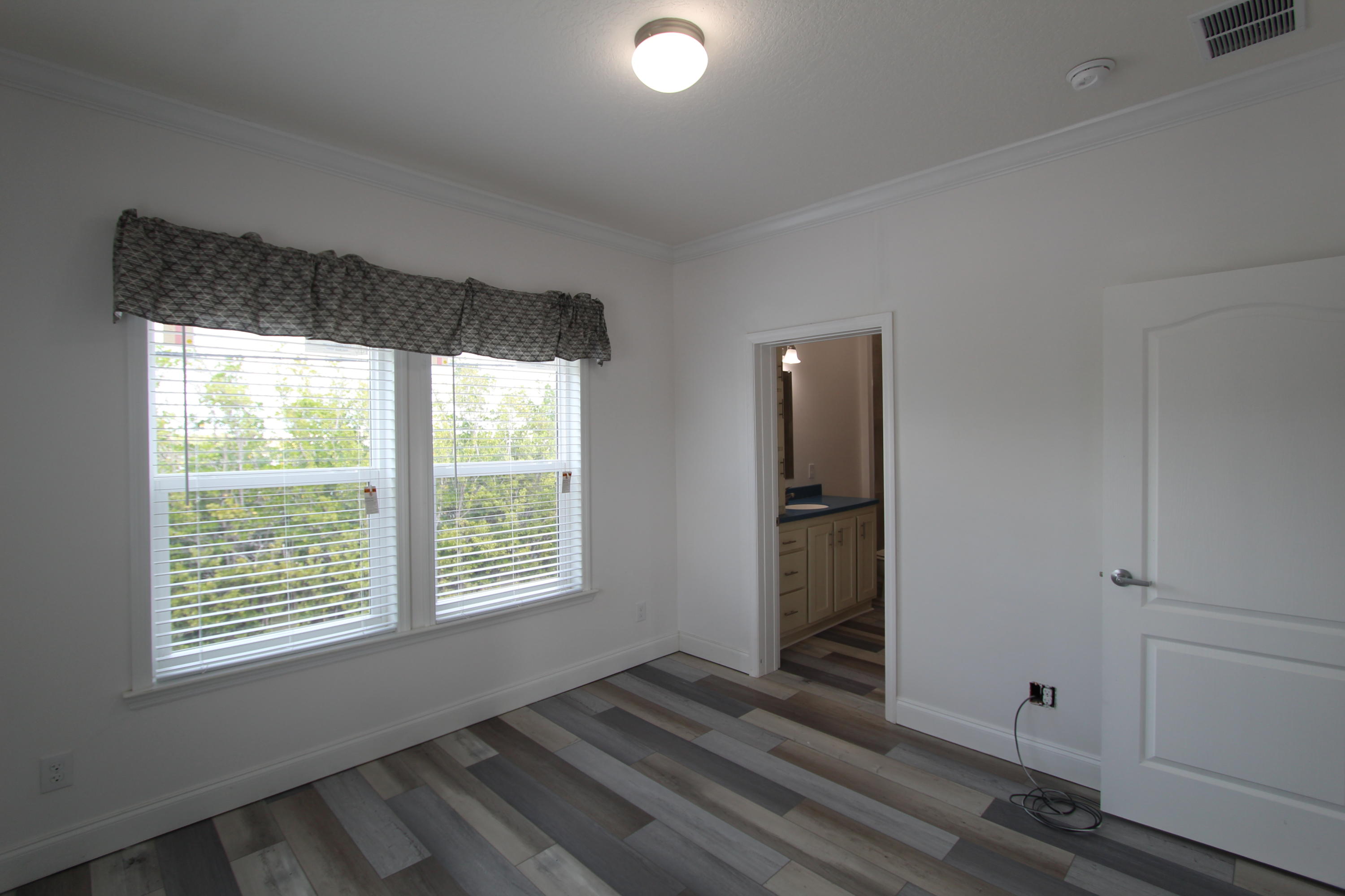 26 Osprey Road Key Largo, FL 33037 - Photo 25 of 27 Master Bedroom