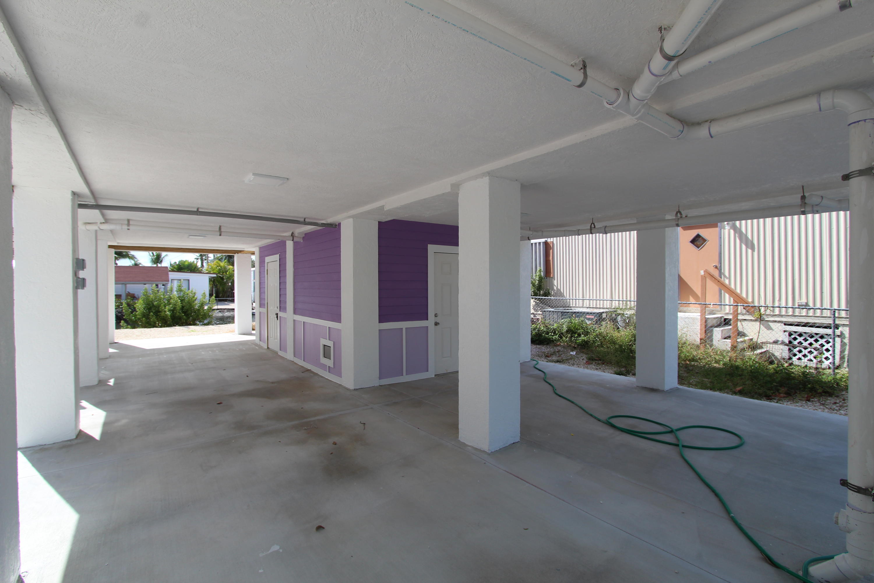 26 Osprey Road Key Largo, FL 33037 - Photo 7 of 27 Ground Floor Covered Parking