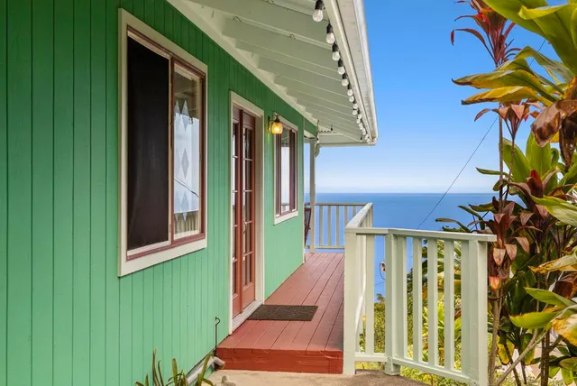 a view of an entryway with a front door