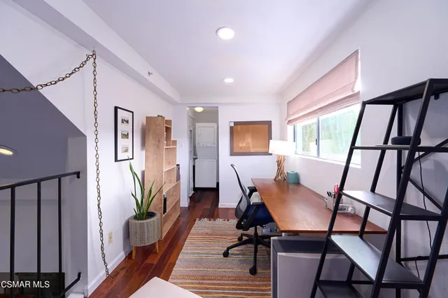 a view of a livingroom and dining room