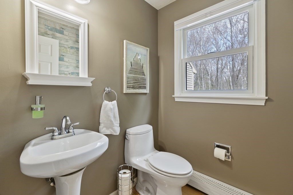 32 Russet Hill Road Ashland, MA 01721 - Photo 14 of 41