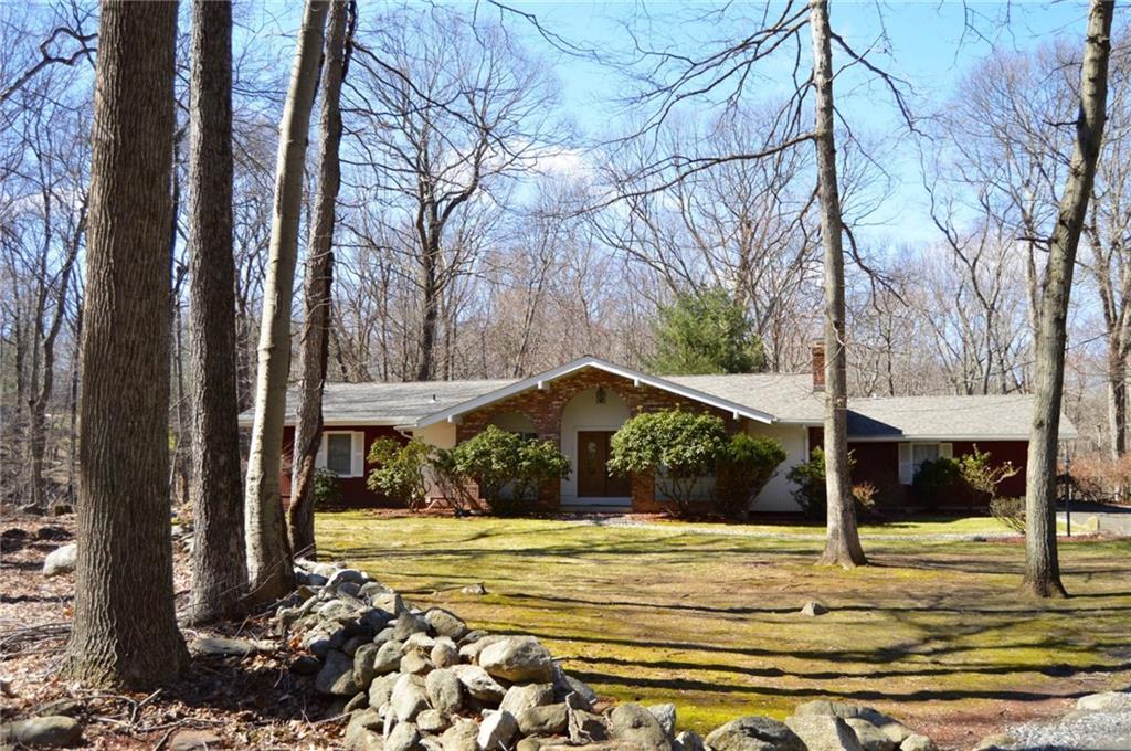 31 Old Quarry Road Woodbridge, CT 06525 - Photo 1 of 1 Gallery Image 1