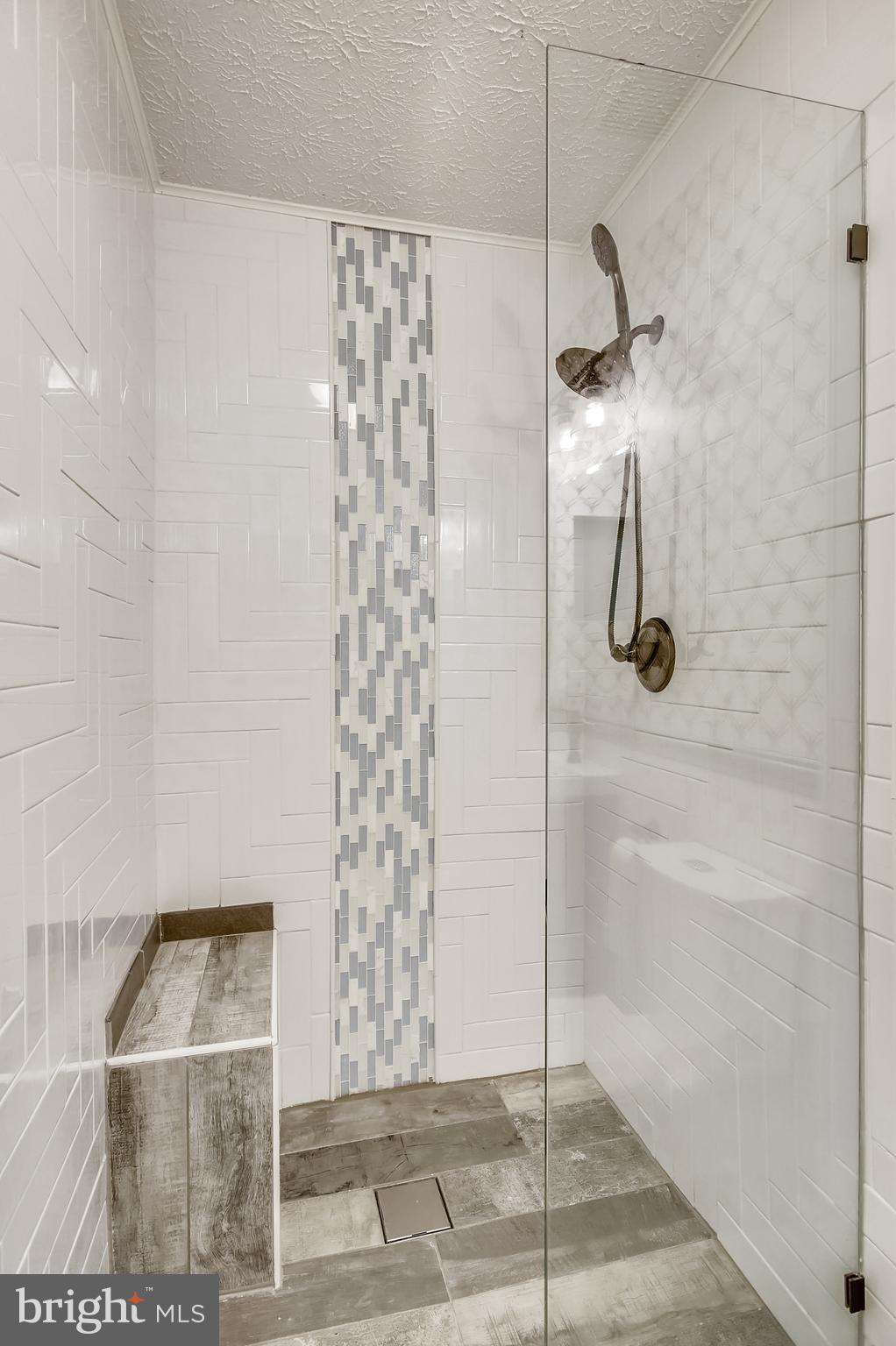 2062 Paperbark Road Baltimore, MD 21221 - Photo 22 of 34 Master bath