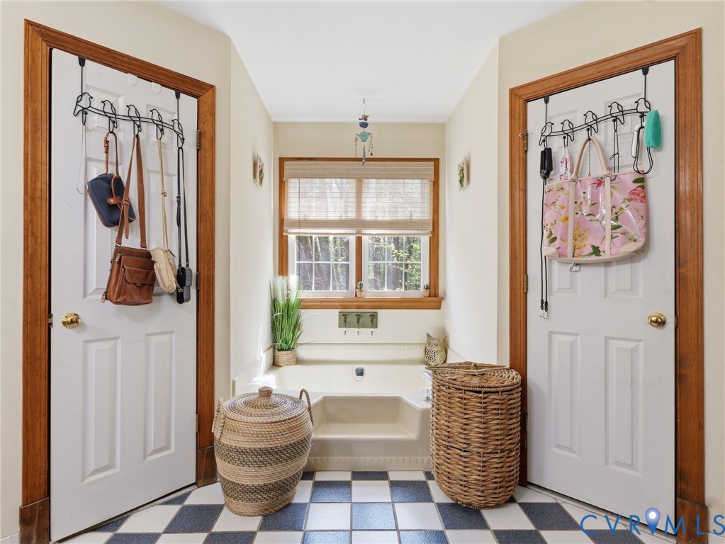 1012 Butler Branch Road Petersburg, VA 23805 - Photo 28 of 38