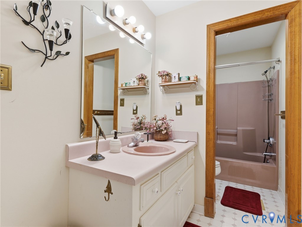 1012 Butler Branch Road Petersburg, VA 23805 - Photo 30 of 38