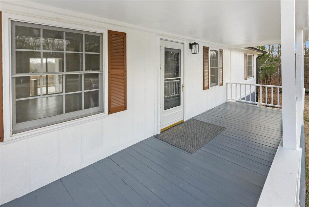 8635 Brenda Drive Harrison, TN 37341 - Photo 5 of 32 05-Pinnacle Tour - 8635 Brenda - 04