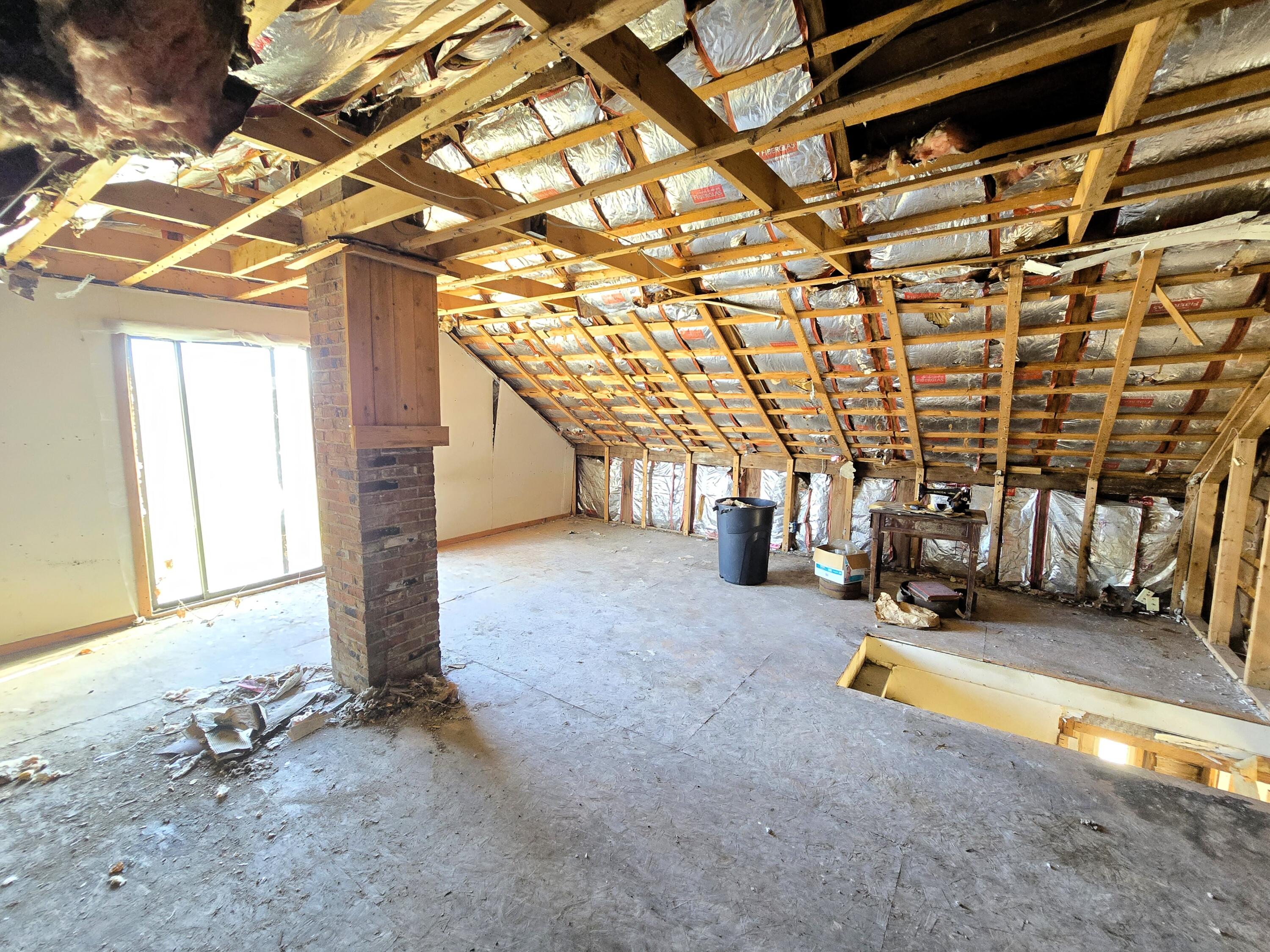 662 Albion Road Unity, ME 04988 - Photo 13 of 18 Second Floor