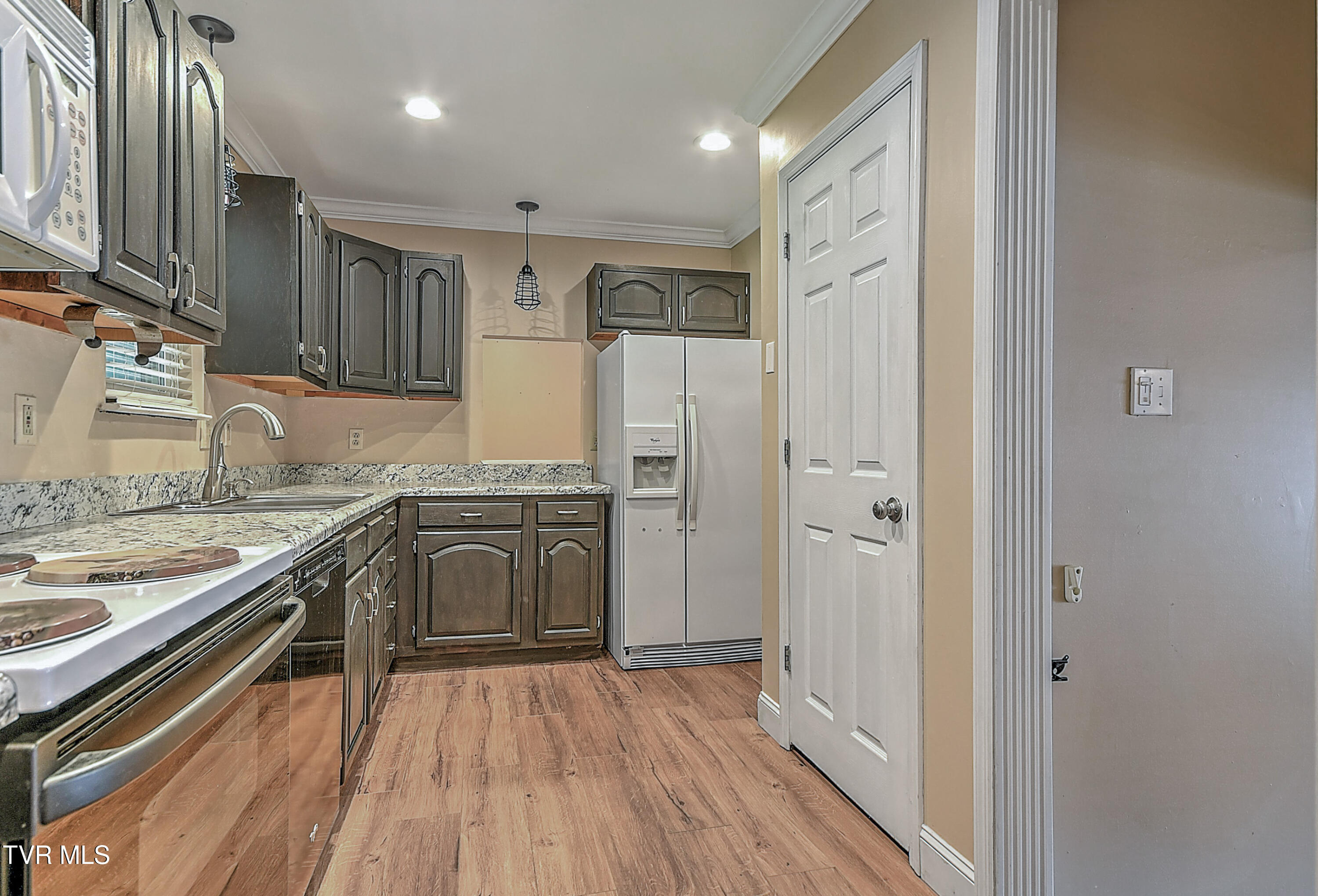 107 Springview Drive Gray, TN 37615 - Photo 13 of 44 3B8CD921-54D1-4BF9-BCAD-800E90FF9EA0