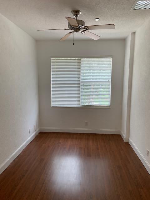 352 Southeast Bloxham Way Stuart, FL 34997 - Photo 13 of 33 IMG_8023