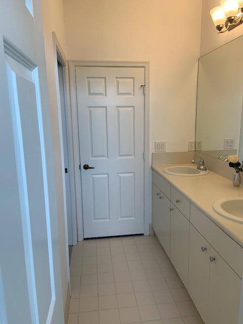 352 Southeast Bloxham Way Stuart, FL 34997 - Photo 21 of 33 IMG_8014