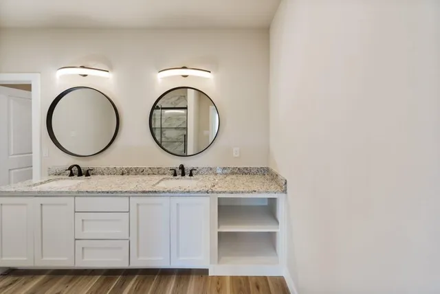 $2,100 | 163 Cactus Canyon Drive, Jacksboro, TX 76458