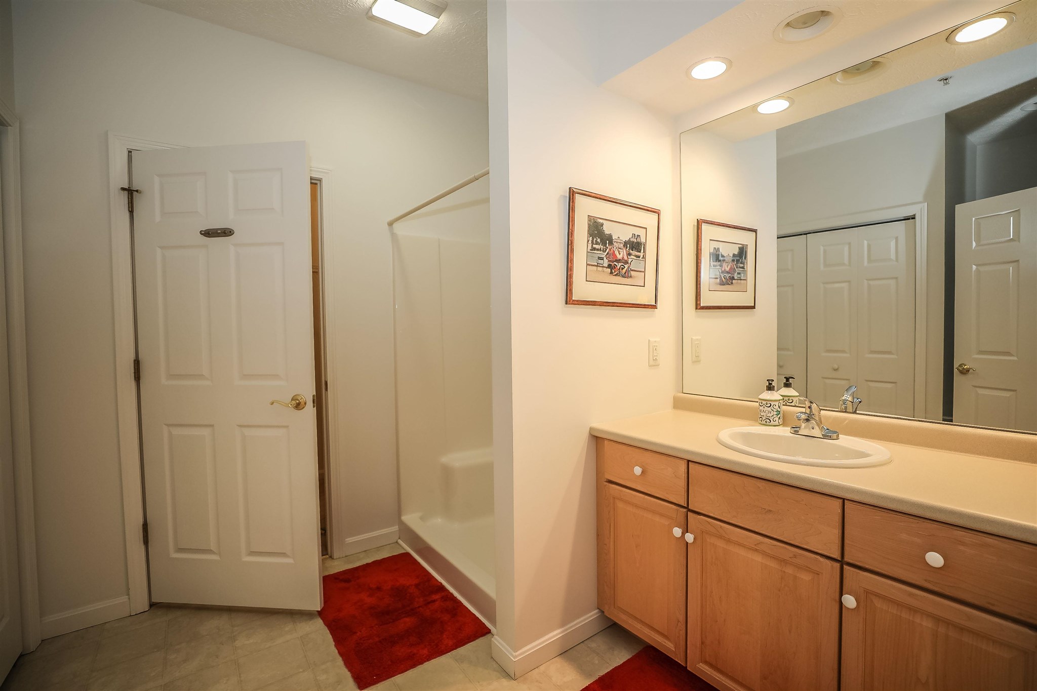 34 Mammoth Road, Unit 32 Hooksett, NH 03106 - Photo 16 of 40