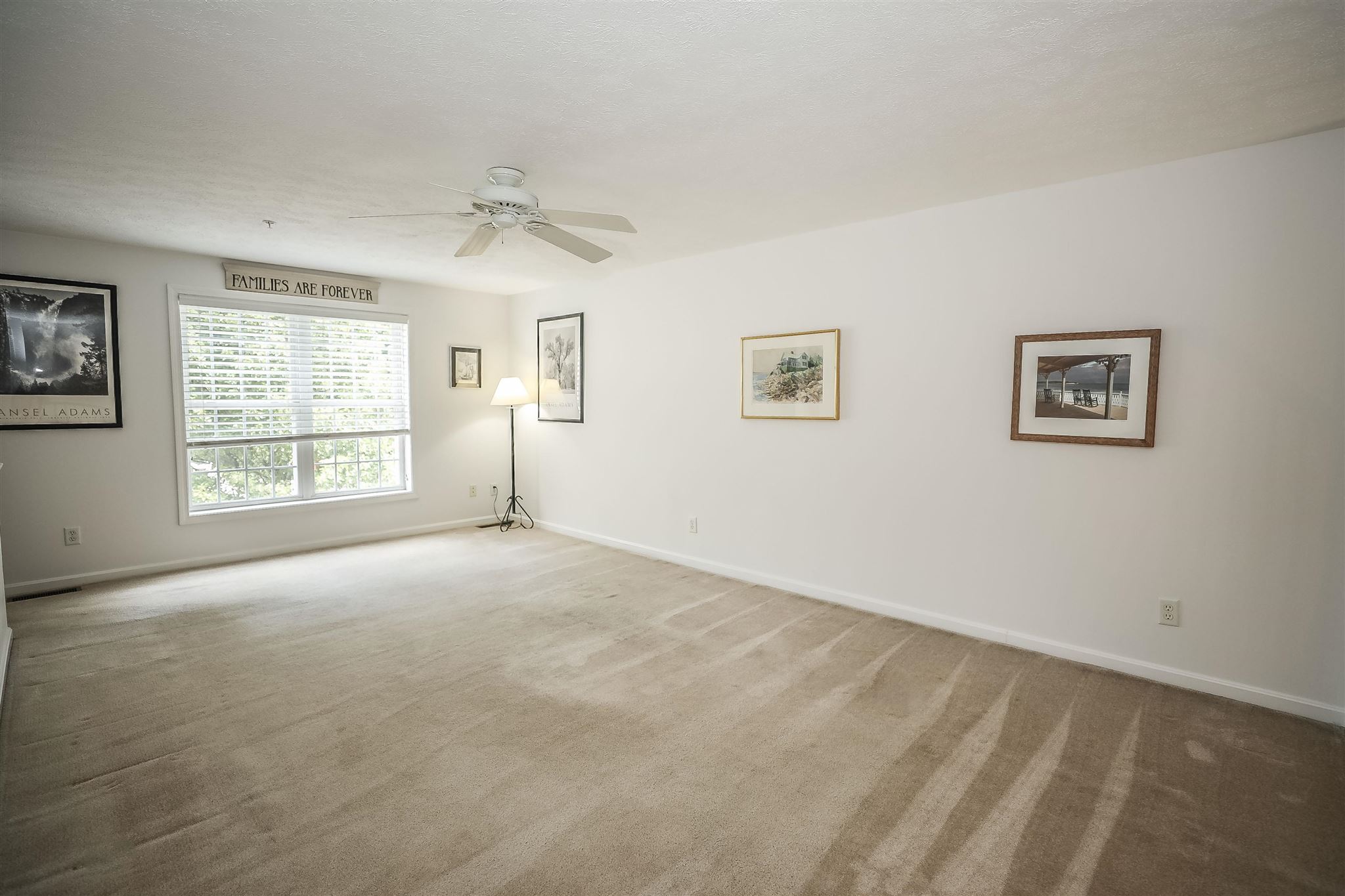 34 Mammoth Road, Unit 32 Hooksett, NH 03106 - Photo 19 of 40