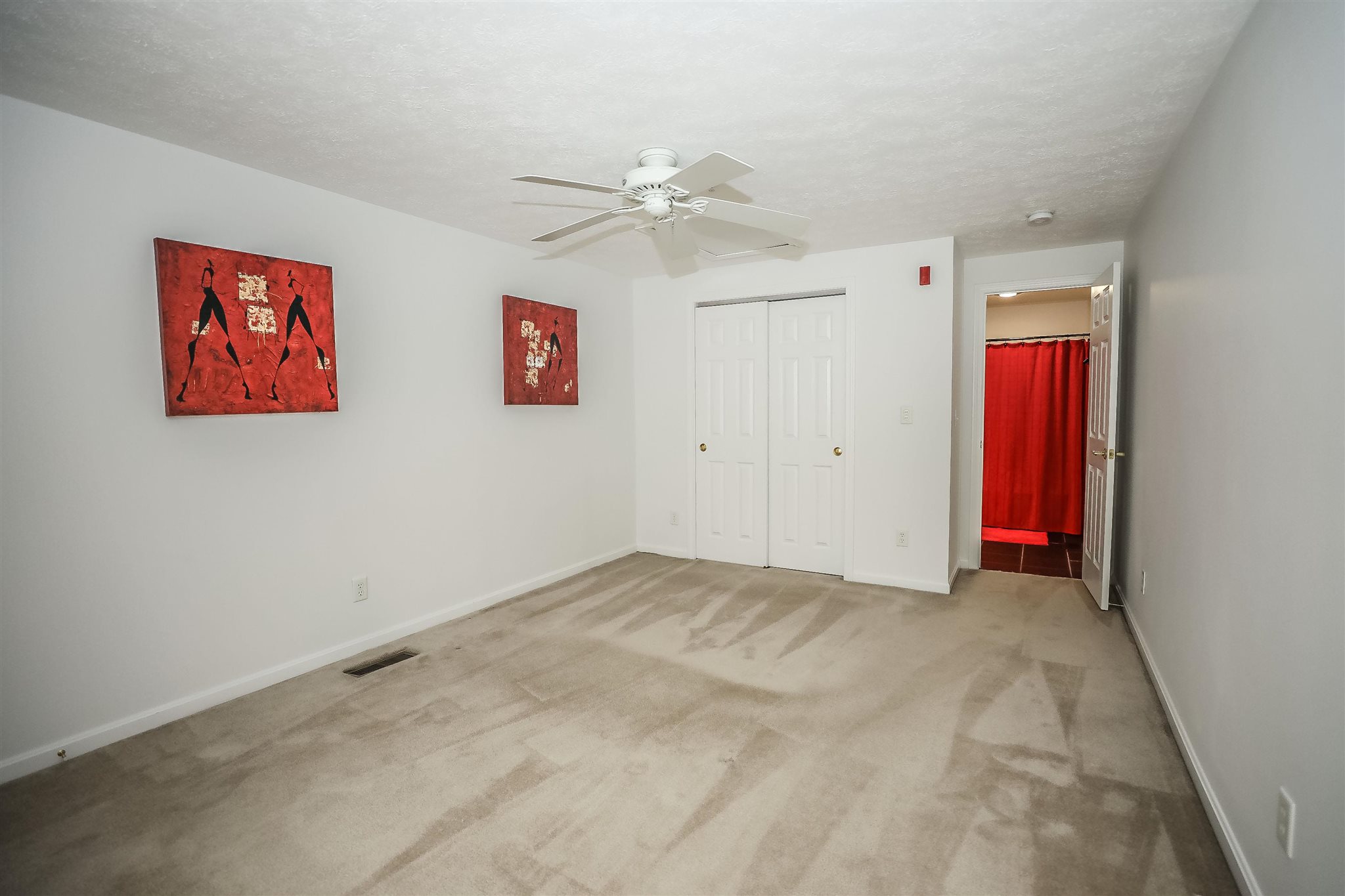 34 Mammoth Road, Unit 32 Hooksett, NH 03106 - Photo 23 of 40