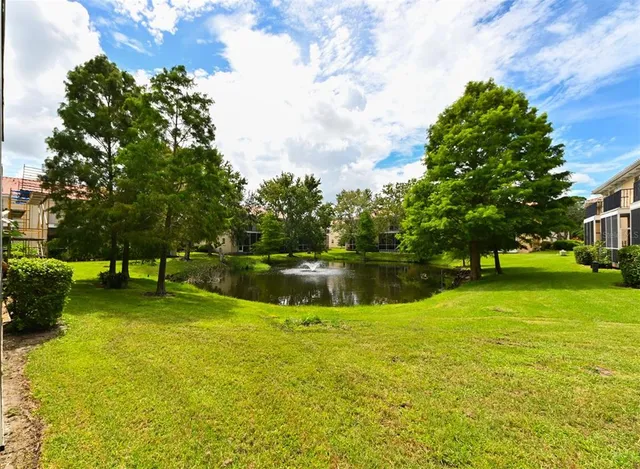 $3,000 | 277 Valencia Circle, St. Petersburg, FL 33716