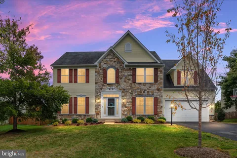 $1,100,000 | 41591 Bostonian Place, Aldie, VA 20105