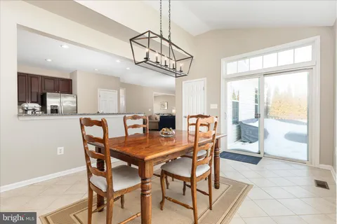 $1,100,000 | 41591 Bostonian Place, Aldie, VA 20105