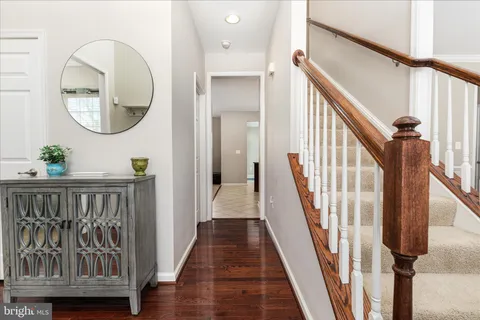 $1,100,000 | 41591 Bostonian Place, Aldie, VA 20105